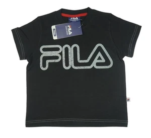 Brandneu mit Etikett Jungen Kinder Original Fila T-Shirt Alter 4 8 Jahre schwarz Rundhalsausschnitt - Bild 1 von 3