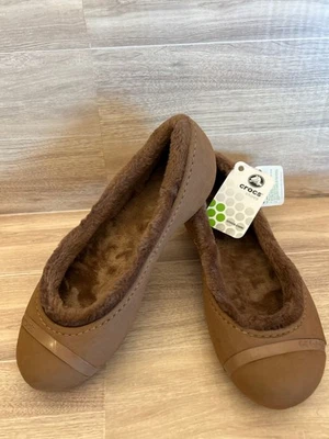 Новый w ярлыки женщин Crocs Nanook бронзовый пух с подкладкой балет без шнуровки плоскостях размер 7 - Изображение 1 из 4