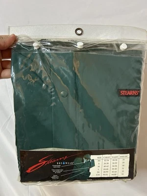 Stearns 2-Piece Rainsuit green XL 8155 Vintage - Image 1 of 4