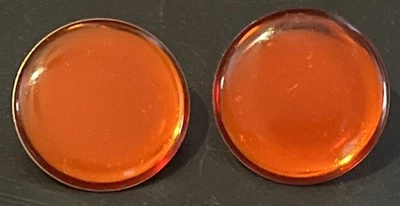 Pendientes de clip en tono dorado esmaltado en vidrio naranja  Foto 1 de 3