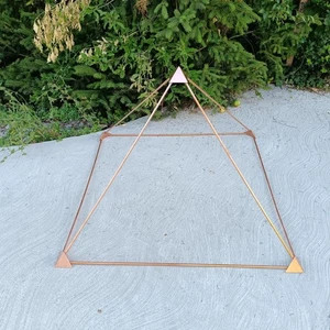 Copper Energy Giza  Medium Pyramid 76 *76 cm/ 30.2*30.2 inches base - Picture 1 of 24
