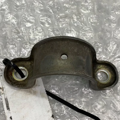 SOPORTE MONTAJE BASTIDOR DE DIRECCIÓN MITSUBISHI MONTERO SPORT KG6W MK2 3.0 Foto 1 de 4