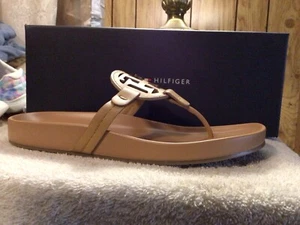Womens Tommy Hilfiger Relina Thong Sandals, Light Natural Size 8 - Picture 1 of 2