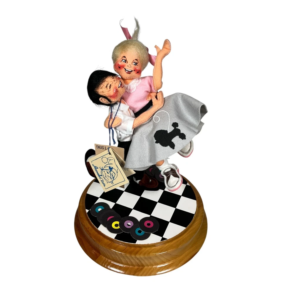Annalee Great Americana Era Series Fabulous Fifties Dancers #9661 12"x8.5" - Image 1 of 4