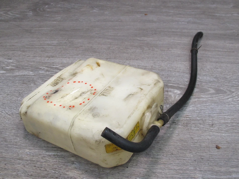 🥇83-85 TOYOTA CELICA SUPRA MA67 TANQUE DE DEPÓSITO DE DESBORDAMIENTO EXPANSIÓN MOTOR OEM Foto 1 de 4