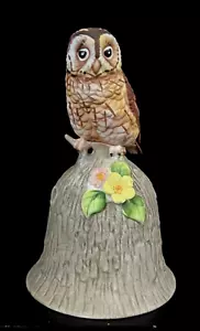 Vintage TOWLE Fine Bone China Eule Vogel Glocke Figur - p - Bild 1 von 3