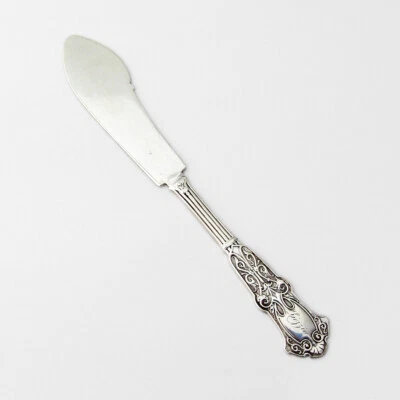 Cuchillo de mantequilla Alhambra Master Whiting plata de ley 1880 mono Lizzie Foto 1 de 4