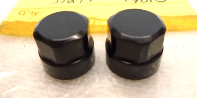 Dos nuevas tapas de válvula de aire de horquilla delantera OEM Suzuki GS550E GS550ES GS1150E GS1150ES tapa Foto 1 de 3