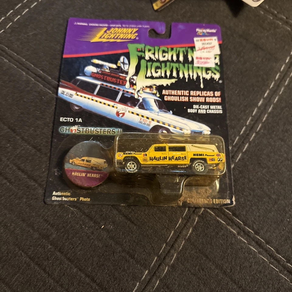 Johnny Lightning Frightning Lightnings Haulin' Hearse GHOSTBUSTERS II 1997 - NIB - Image 1 of 1