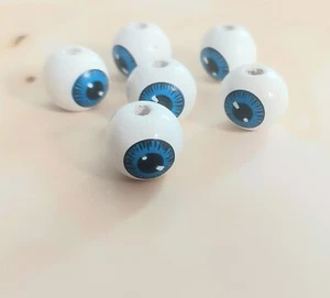 Eyeball Beads Blue White Wood Jewelry Making Creepy Halloween Supplies 15mm 6pcs - Picture 1 of 3