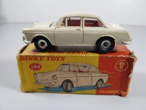 Volkswagen 1500 Berlina n.144 Dinky Toys 1/43 Con Scatola - Foto 1 di 4