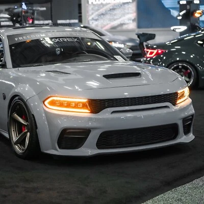 Faros proyectores LED NOVA negros AlphaRex para Dodge Charger 2015-2023 Foto 1 de 4