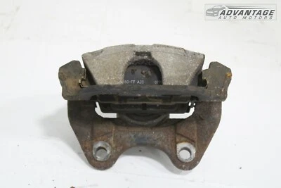 Chevrolet Suburban 2015-2020 4x4 V8 5,3 L trasero izquierdo ABS pinza de freno OEM Foto 1 de 4