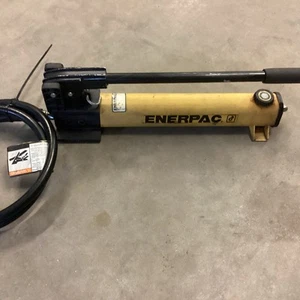 Enerpac Hydralic Manual Pump(LLD3D) - Picture 1 of 4