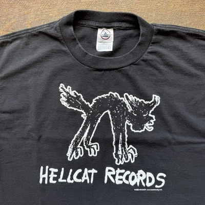 Vintage 2001 Mens M Black Hellcat Records Rancid Choking Victim Punk T-Shirt - Image 1 of 4