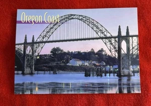 Oregon Postcard Newport Oregon featuring the Yaquina Bay Bridge NEW Unposted - Picture 1 of 3