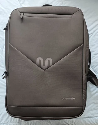 Onemate  Rucksack Travel Backpack Ultimate mit Laptopfach 17,3 Zoll 40 Liter - Bild 1 von 4