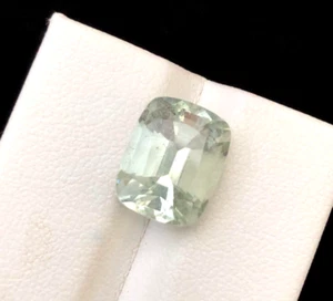 5.27 carat Natural cut aquamarine cushion shaped loose gemstone from Pakistan - Picture 1 of 7
