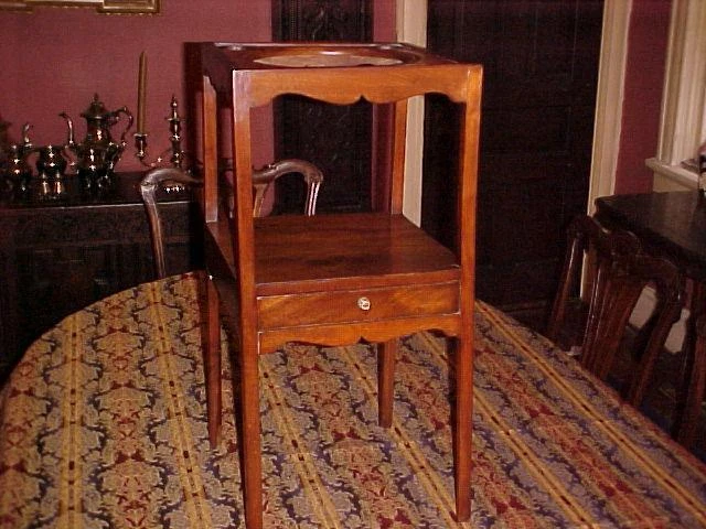 Antique English Georgian Washstand C. 1780 Period Hepplewhite - Image 1 of 4