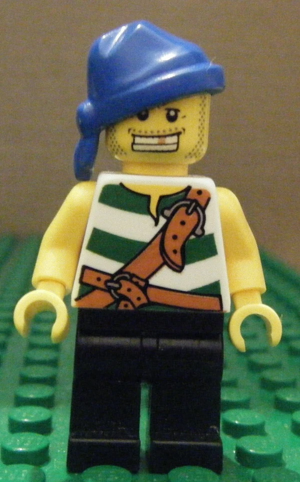 LEGO MINI - PIRATES GREEN & WHITE STRIPES, BLUE BANDANA, GOLD TOOTH -GENTLY USED - Image 1 of 1
