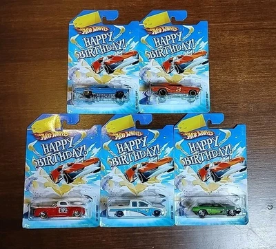 Lote (5) Hot Wheels 2010 conjunto completo de feliz cumpleaños camión Nissan Titan *ver fotos Foto 1 de 4