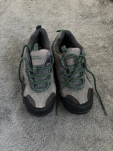 Kids Mountain Warehouse Grey Walking Boots, size 4 - Picture 1 of 3