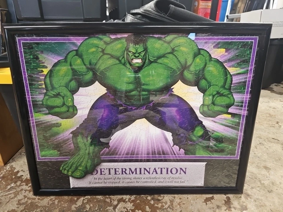 The Incredible Hulk Determination Puzzle 550 Pieces 2003 Marvel Master Pieces  - Image 1 of 1