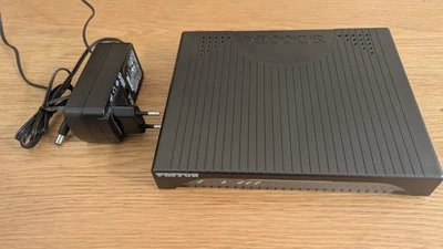 Patton Single Port ISDN VoIP Terminal Adapter - Bild 1 von 4