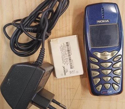Cellulare Nokia 3510i  Colore Blu Funzionante con carica batterie originale - Immagine 1 di 2