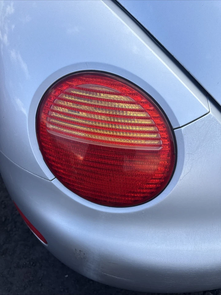 Volkswagen Beetle 2004 lado izquierdo conductor conjunto luz trasera Foto 1 de 1