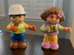 Fisher Price Little People Max Bendable Construction Worker & Maggie Camper - Picture 1 of 5