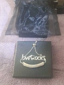 Love Rocks Adjustable Crystal Bracelet - New In Box. - Picture 1 of 8