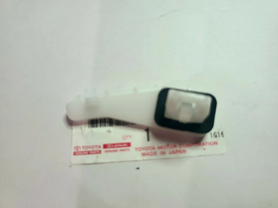 06-13 NUEVO LEXUS IS250 IS350 LADO DERECHO PARACHOQUES TRASERO CUARTO SOPORTE SOPORTE SUJECIÓN Foto 1 de 1