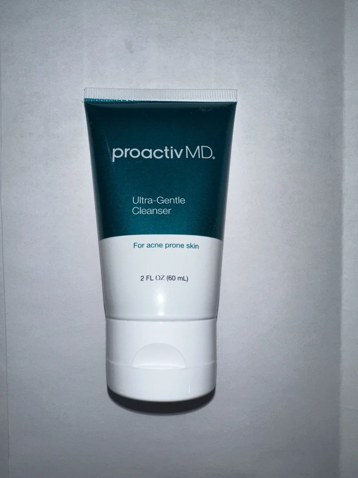 Limpiador ultra suave Proactiv MD para pieles propensas al acné 2 oz    Foto 1 de 1
