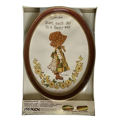 Juego de agujas Holly Hobbie vintage con marco años 70 Paragon Needlecraft paquete sellado Foto 1 de 4