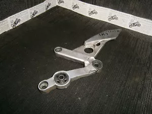Yamaha TZR250 TZR 250 1KT 2MA 1987 -1991 hanger LHS FRONT RINDERS - Picture 1 of 3