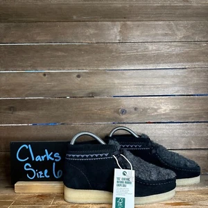 New Womens Clark Black Wallabees Black Suede Ankle Chukka Boots Booties Size 6 M - Picture 1 of 6