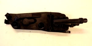 02-05 BMW 745Li Oil Cooler Thermostat Mounting Plate Bracket OEM 7507973 - Picture 1 of 7