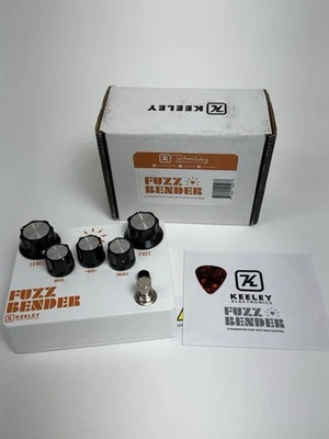 Pelusa híbrida Keeley Fuzz Bender 3 transistores Foto 1 de 4