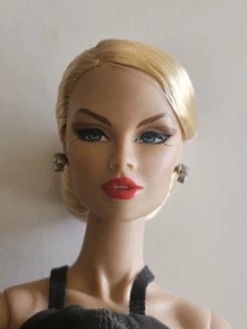 Integrity Toys Fashion Royalty Black Orchid Vanessa Perrin Centerpiece Doll - Picture 1 of 23