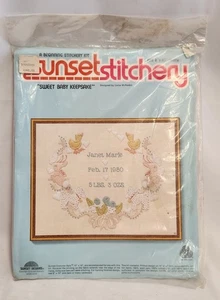 Vintage Sunset Stitchery süß Baby Andenken Crewel Kit Geburtsdatum Enten Hasen - Bild 1 von 8