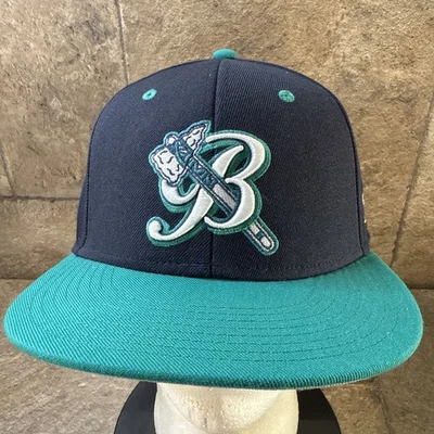 Logotipo The Game Pro “B” con sombrero ajustado Tomahawk 7 1/4 azul/verde azulado bordado nuevo sin etiquetas Foto 1 de 4