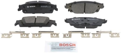 Pastillas de freno traseras de cerámica QuietCast Bosch 2014-2018 para Chevrolet Silverado 1500 Foto 1 de 4
