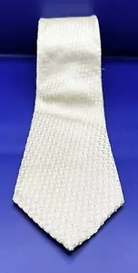 Preswick & Moore 100% Silk Geometric Off White Men’s Necktie Tie EUC - Picture 1 of 4