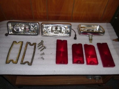 1967 CHEVROLET CAPRICE STATION WAGON TAIL LAMP ASSEMBLY PARTS LOT USED GM - Image 1 of 4