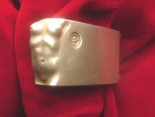 not included. ( Silver mate finish ) Silver Belt Buckle " Eve " Belt