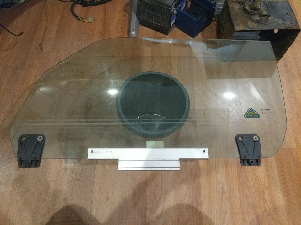 Puerta de cristal Jaguar XJS convertible 1992 a 1996 izquierda o derecha Foto 1 de 1