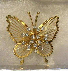 Vintage Pristine Signed Monet Rhinestone Butterfly Brooch / Pin - Picture 1 of 6