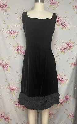 Vintage Suzy Perette 50’s-60’s Lujo Seda Terciopelo, El Pequeño Vestido Negro Foto 1 de 4