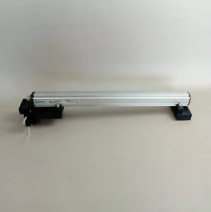 Balluff BTL5-A11-M0300-P-S32 - Picture 1 of 2